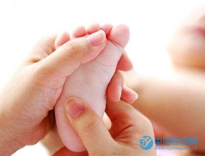 小儿推拿与成人区别