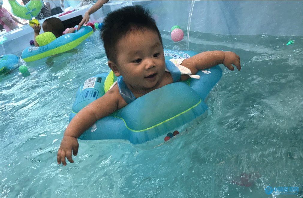 中医角度讲婴儿游泳