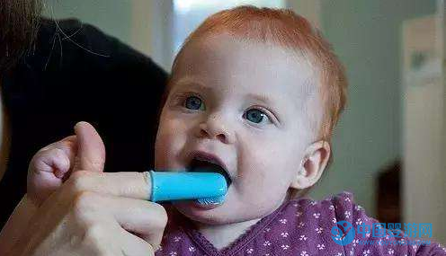 小孩长牙后怎么护理？怎么洗？3