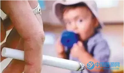 香烟对宝宝的危害：爸爸一定要注意！1