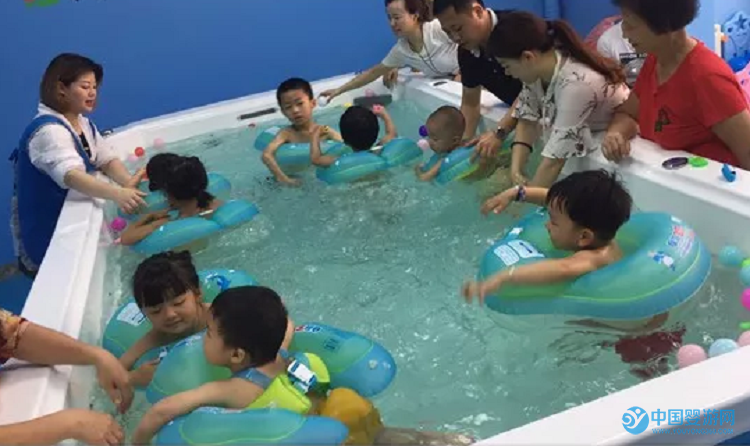 婴儿游泳馆双十一活动这样搞，更吸引顾客