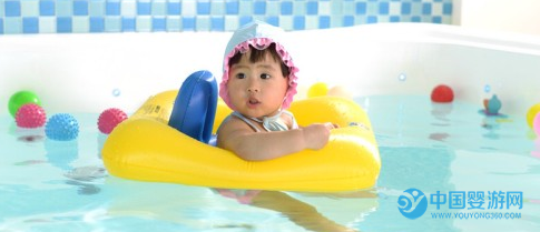 婴儿游泳虽然好，但这些问题不可忽视！婴儿游泳的好处 婴儿游泳三大注意事项2