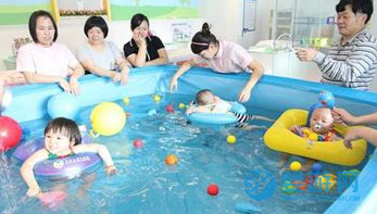 婴儿游泳馆如何提高顾客进店率 婴儿游泳馆提高客流量 婴儿游泳馆提高收益 提高顾客进店率的方法3
