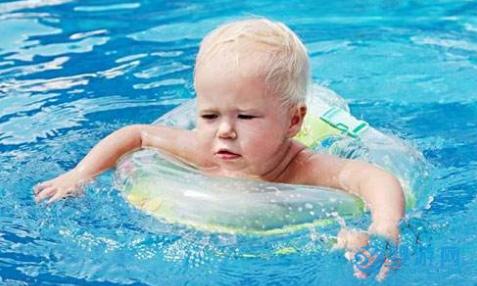 学会屏蔽噪音，你才会经营的更好！ 保证婴儿游泳馆盈利 婴儿游泳馆怎么发展 从何听从顾客建议1