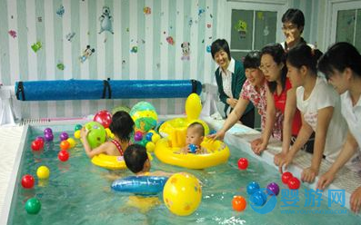 婴儿游泳馆药浴服务 婴儿游泳馆提高收益 游泳馆药浴发展趋势 (3)