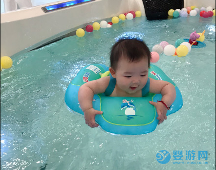 婴幼儿游泳的水温、室温的恒温