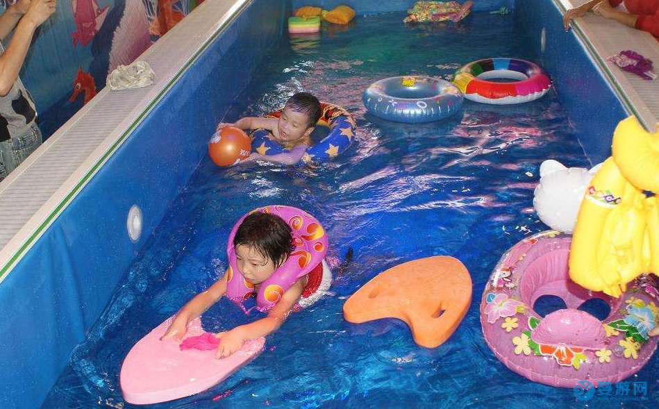 婴儿游泳馆提高老顾客的转介绍率