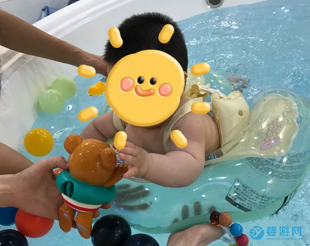 婴幼儿游泳有助于血液循环系统